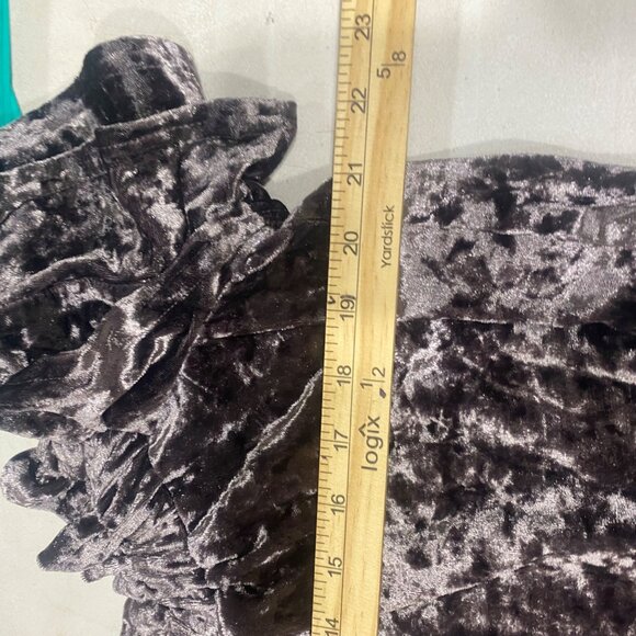 Umgee Top Womens S Purple Crushed Velvet Off-Shoulder Riffle‎ Sleeves Popover - Picture 8 of 10